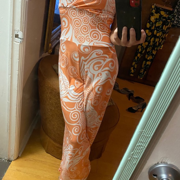 Orange print size small retro jumpsuit - Picture 3 of 4